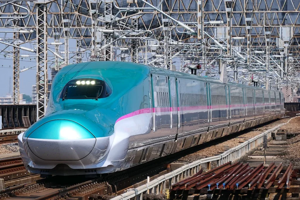 Shinkansen H5 & E5